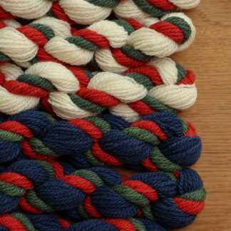 Holiday Woodie Yarn Set